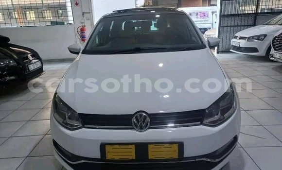 Sayi Na hannu Volkswagen Polo White Mota in Maseru a Maseru Sayi Na hannu Volkswagen Polo White Mota in Maseru a Maseru