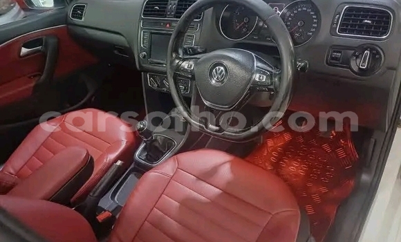 Sayi Na hannu Volkswagen Polo White Mota in Maseru a Maseru Sayi Na hannu Volkswagen Polo White Mota in Maseru a Maseru