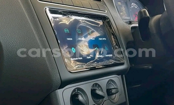 Sayi Na hannu Volkswagen Polo Silver Mota in Maseru a Maseru Sayi Na hannu Volkswagen Polo Silver Mota in Maseru a Maseru