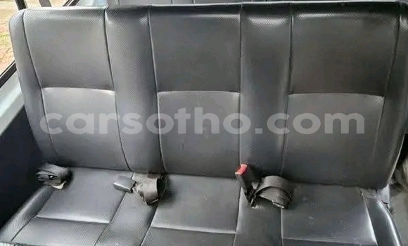 Buy Used Toyota Hiace White Car in Maseru in Maseru Buy Used Toyota Hiace White Car in Maseru in Maseru