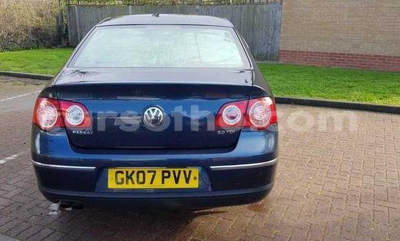 Sayi Na hannu Volkswagen Passat Blue Mota in Roma a Maseru Sayi Na hannu Volkswagen Passat Blue Mota in Roma a Maseru