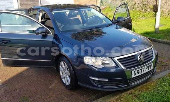 Sayi Na hannu Volkswagen Passat Blue Mota in Roma a Maseru Sayi Na hannu Volkswagen Passat Blue Mota in Roma a Maseru