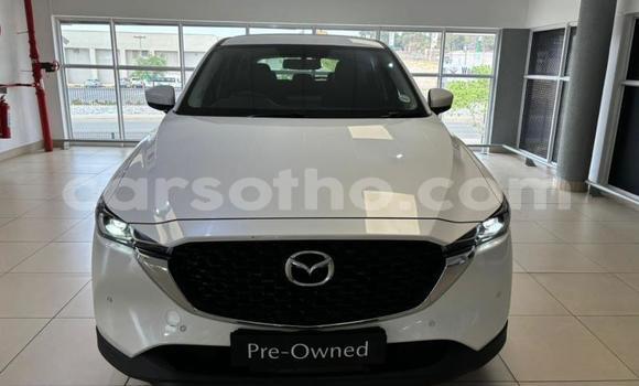Sayi Na hannu Mazda CX-5 White Mota in Maseru a Maseru Sayi Na hannu Mazda CX-5 White Mota in Maseru a Maseru