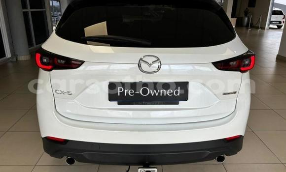 Sayi Na hannu Mazda CX-5 White Mota in Maseru a Maseru Sayi Na hannu Mazda CX-5 White Mota in Maseru a Maseru