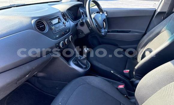 Sayi Na hannu Hyundai i10 White Mota in Maseru a Maseru Sayi Na hannu Hyundai i10 White Mota in Maseru a Maseru
