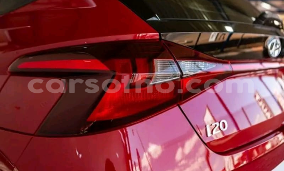 Sayi Na hannu Hyundai i20 Red Mota in Maseru a Maseru Sayi Na hannu Hyundai i20 Red Mota in Maseru a Maseru