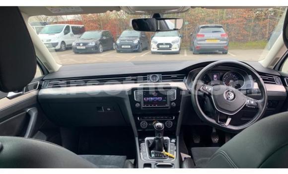 Buy Used Volkswagen Passat White Car in Thaba–Tseka in Mafeteng Buy Used Volkswagen Passat White Car in Thaba–Tseka in Mafeteng