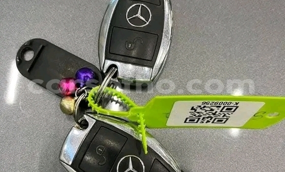 اشتري مستعمل Mercedes Viano Silver سيارة في Maseru في Maseru اشتري مستعمل Mercedes Viano Silver سيارة في Maseru في Maseru