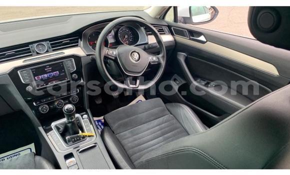 Buy Used Volkswagen Passat White Car in Thaba–Tseka in Mafeteng Buy Used Volkswagen Passat White Car in Thaba–Tseka in Mafeteng