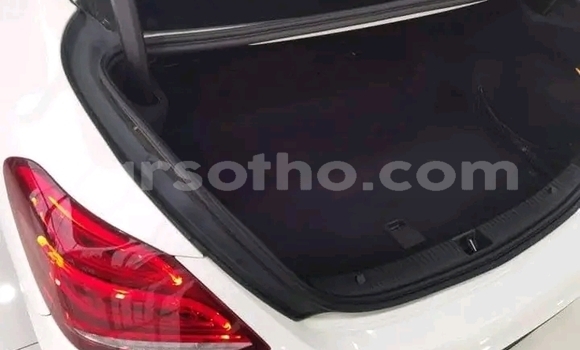 Acheter Occasion Voiture Mercedes-Benz C–Class Blanc à Maseru, Maseru Acheter Occasion Voiture Mercedes-Benz C–Class Blanc à Maseru, Maseru