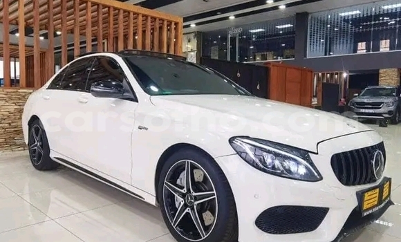 Acheter Occasion Voiture Mercedes-Benz C–Class Blanc à Maseru, Maseru Acheter Occasion Voiture Mercedes-Benz C–Class Blanc à Maseru, Maseru