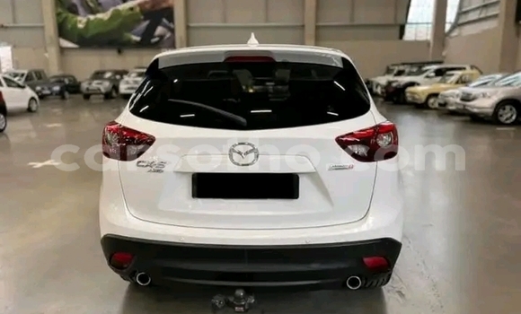 Sayi Na hannu Mazda CX-5 White Mota in Maseru a Maseru Sayi Na hannu Mazda CX-5 White Mota in Maseru a Maseru