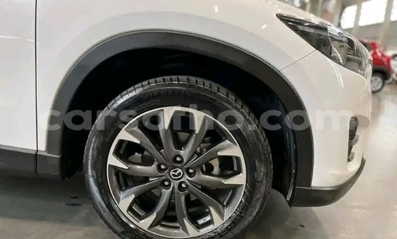 Sayi Na hannu Mazda CX-5 White Mota in Maseru a Maseru Sayi Na hannu Mazda CX-5 White Mota in Maseru a Maseru