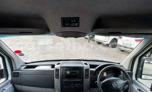 اشتري مستعمل Mercedes-Benz 600 White سيارة في Maseru في Maseru اشتري مستعمل Mercedes-Benz 600 White سيارة في Maseru في Maseru