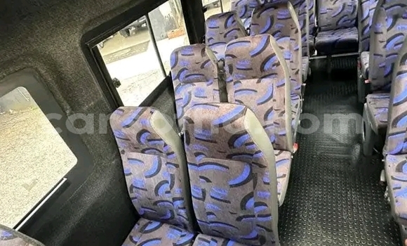 اشتري مستعمل Mercedes-Benz 600 White سيارة في Maseru في Maseru اشتري مستعمل Mercedes-Benz 600 White سيارة في Maseru في Maseru