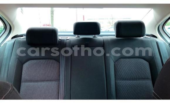 اشتري مستعمل Volkswagen Passat White سيارة في Peka في Leribe اشتري مستعمل Volkswagen Passat White سيارة في Peka في Leribe