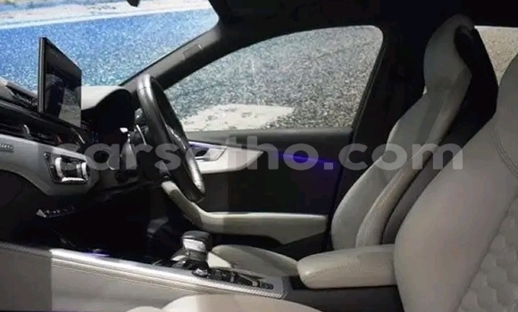 Sayi Na hannu Audi RS3 Other Mota in Maseru a Maseru Sayi Na hannu Audi RS3 Other Mota in Maseru a Maseru