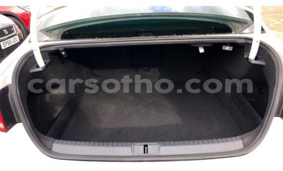 اشتري مستعمل Volkswagen Passat White سيارة في Peka في Leribe اشتري مستعمل Volkswagen Passat White سيارة في Peka في Leribe