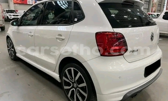 اشتري مستعمل Volkswagen Polo White سيارة في Maseru في Maseru اشتري مستعمل Volkswagen Polo White سيارة في Maseru في Maseru