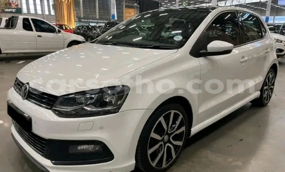 اشتري مستعمل Volkswagen Polo White سيارة في Maseru في Maseru اشتري مستعمل Volkswagen Polo White سيارة في Maseru في Maseru