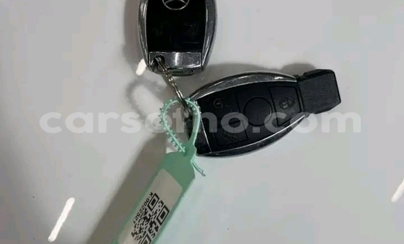 Acheter Occasion Voiture Mercedes-Benz C–Class Blanc à Maseru, Maseru Acheter Occasion Voiture Mercedes-Benz C–Class Blanc à Maseru, Maseru