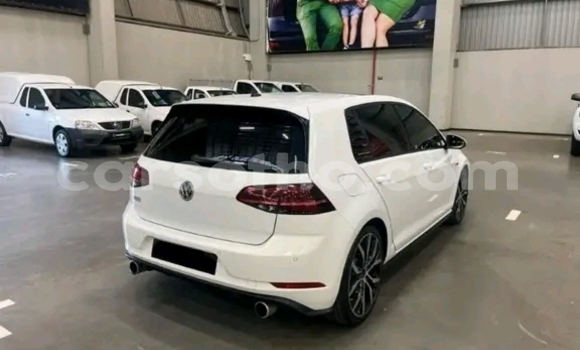 Buy Used Volkswagen Golf White Car in Maseru in Maseru Buy Used Volkswagen Golf White Car in Maseru in Maseru