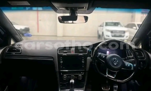 Buy Used Volkswagen Golf White Car in Maseru in Maseru Buy Used Volkswagen Golf White Car in Maseru in Maseru