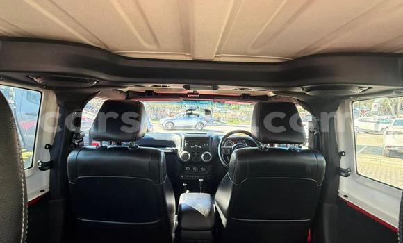 Sayi Na hannu Jeep Wrangler Red Mota in Maseru a Maseru Sayi Na hannu Jeep Wrangler Red Mota in Maseru a Maseru