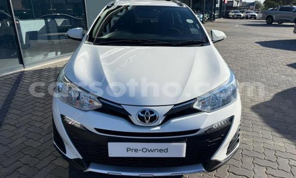 اشتري مستعمل Toyota Yaris White سيارة في Maseru في Maseru اشتري مستعمل Toyota Yaris White سيارة في Maseru في Maseru