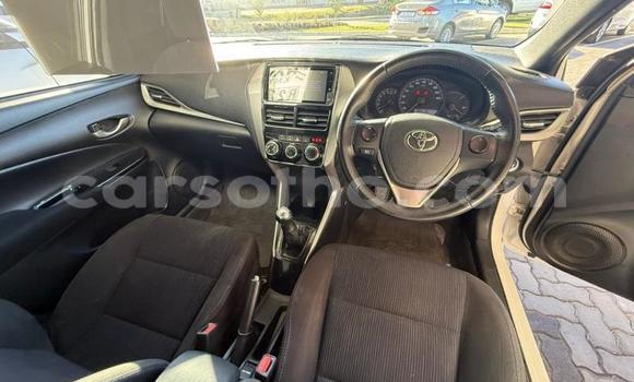 اشتري مستعمل Toyota Yaris White سيارة في Maseru في Maseru اشتري مستعمل Toyota Yaris White سيارة في Maseru في Maseru