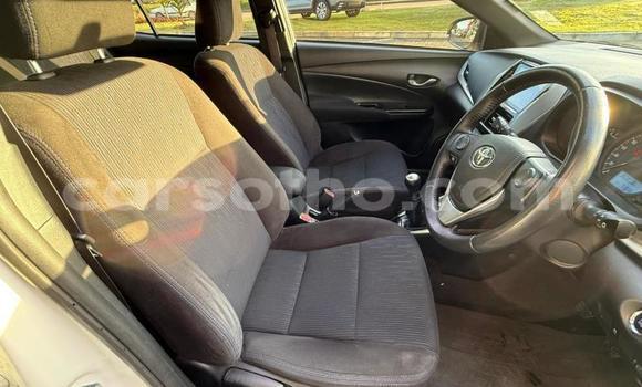 اشتري مستعمل Toyota Yaris White سيارة في Maseru في Maseru اشتري مستعمل Toyota Yaris White سيارة في Maseru في Maseru