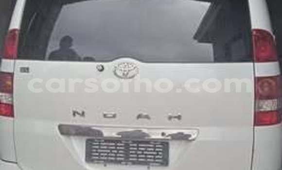 Acheter Occasion Voiture Toyota Noah Autre à Maseru, Maseru Acheter Occasion Voiture Toyota Noah Autre à Maseru, Maseru