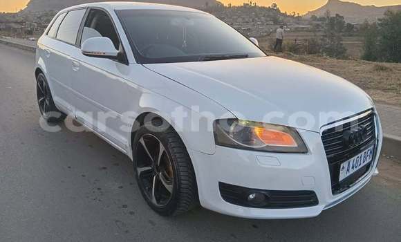 اشتري مستعمل Audi 80 White سيارة في Maseru في Maseru اشتري مستعمل Audi 80 White سيارة في Maseru في Maseru