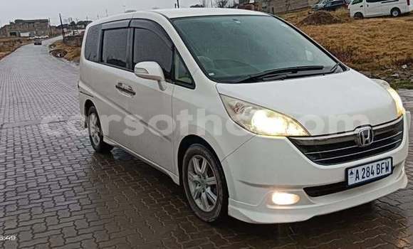 اشتري مستعمل Volkswagen Golf Sportsvan White سيارة في Maseru في Maseru