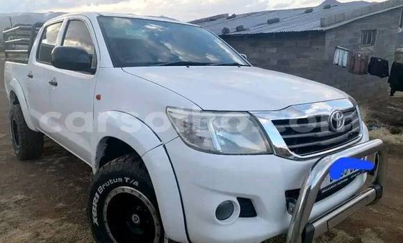 اشتري مستعمل Toyota Hilux White سيارة في Maseru في Maseru اشتري مستعمل Toyota Hilux White سيارة في Maseru في Maseru