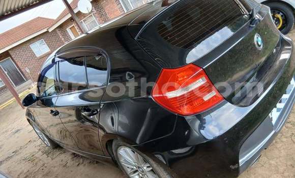 اشتري مستعمل Volkswagen Polo Black سيارة في Maseru في Maseru اشتري مستعمل Volkswagen Polo Black سيارة في Maseru في Maseru