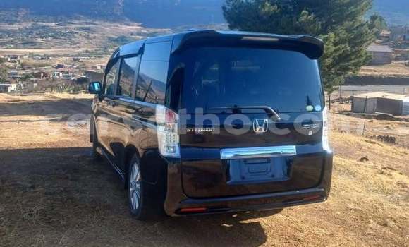 اشتري مستعمل Honda Stepwgn Black سيارة في Maseru في Maseru اشتري مستعمل Honda Stepwgn Black سيارة في Maseru في Maseru