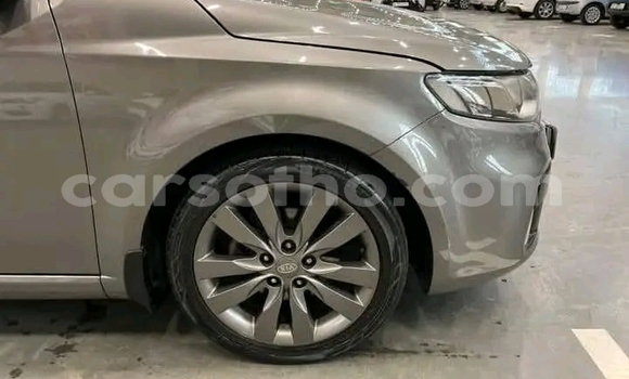 اشتري مستعمل Kia Cerato Silver سيارة في Maseru في Maseru اشتري مستعمل Kia Cerato Silver سيارة في Maseru في Maseru