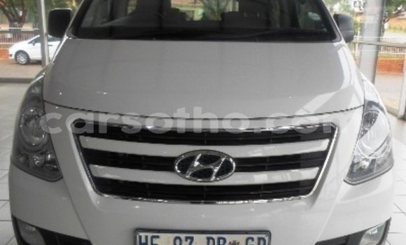 Acheter Occasion Voiture Hyundai H1 Blanc à Butha Buthe, Butha-Buthe Acheter Occasion Voiture Hyundai H1 Blanc à Butha Buthe, Butha-Buthe