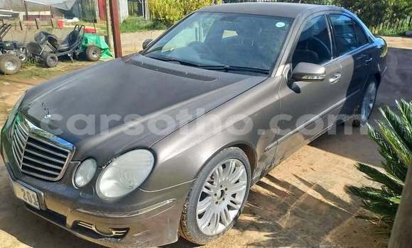 اشتري مستعمل Mercedes-Benz 200 Other سيارة في Maseru في Maseru