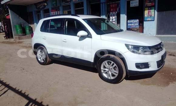 اشتري مستعمل Volkswagen Tiguan White سيارة في Maseru في Maseru اشتري مستعمل Volkswagen Tiguan White سيارة في Maseru في Maseru