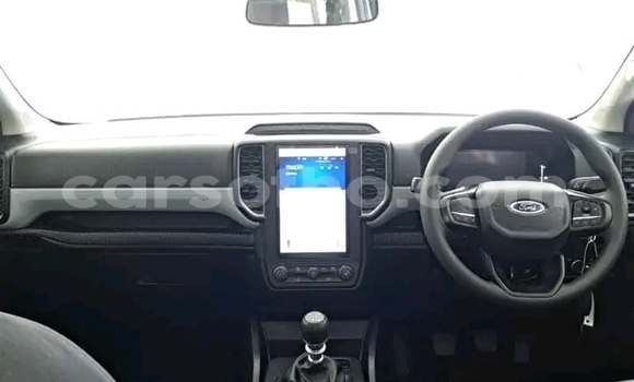 Sayi Na hannu Ford Ranger Silver Mota in Maseru a Maseru Sayi Na hannu Ford Ranger Silver Mota in Maseru a Maseru