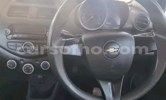 Sayi Na hannu Chevrolet Spark White Mota in Maseru a Maseru Sayi Na hannu Chevrolet Spark White Mota in Maseru a Maseru