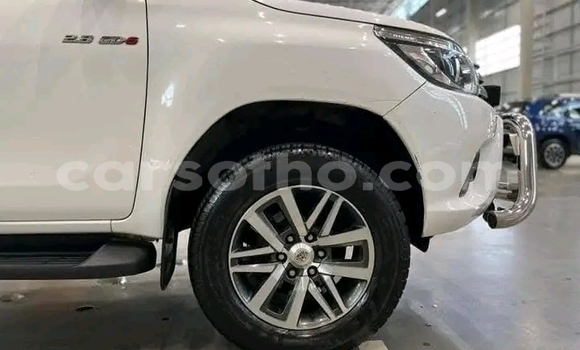 اشتري مستعمل Toyota Hilux White سيارة في Maseru في Maseru اشتري مستعمل Toyota Hilux White سيارة في Maseru في Maseru