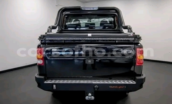 Acheter Occasion Voiture Mahindra MM Noir à Maseru, Maseru Acheter Occasion Voiture Mahindra MM Noir à Maseru, Maseru