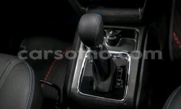 Acheter Occasion Voiture Mahindra MM Noir à Maseru, Maseru Acheter Occasion Voiture Mahindra MM Noir à Maseru, Maseru