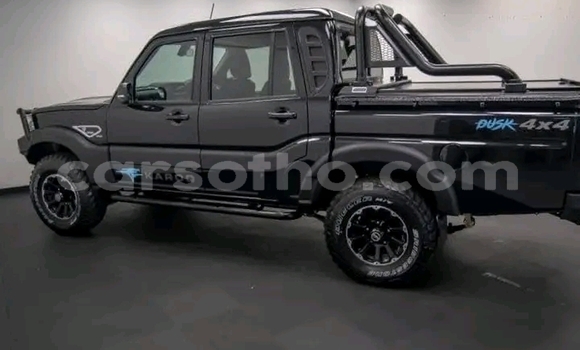 Acheter Occasion Voiture Mahindra MM Noir à Maseru, Maseru Acheter Occasion Voiture Mahindra MM Noir à Maseru, Maseru