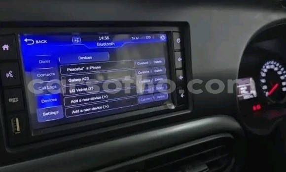 Sayi Na hannu Hyundai H1 White Mota in Maseru a Maseru Sayi Na hannu Hyundai H1 White Mota in Maseru a Maseru