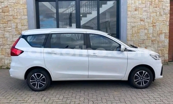 اشتري مستعمل Suzuki Ertiga White سيارة في Maseru في Maseru اشتري مستعمل Suzuki Ertiga White سيارة في Maseru في Maseru