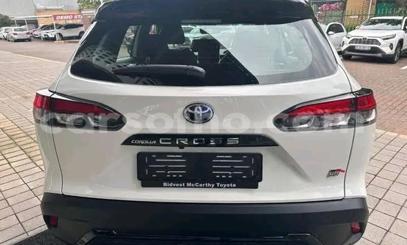 Buy Used Toyota Corolla White Car in Maseru in Maseru Buy Used Toyota Corolla White Car in Maseru in Maseru